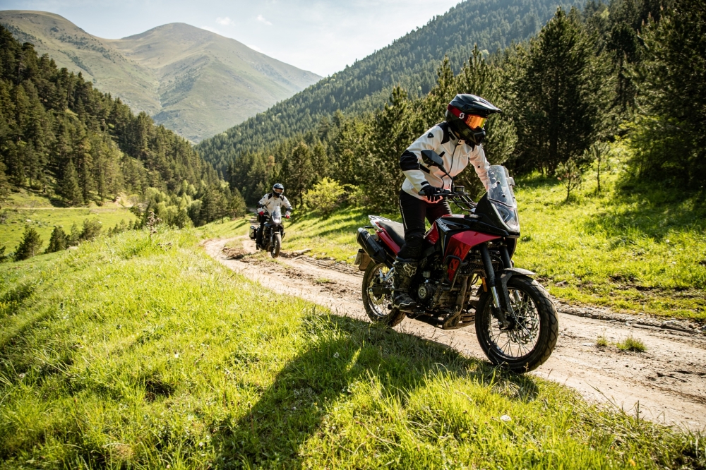 Montana XR1 125cc: la nueva Trail 125 de Macbor