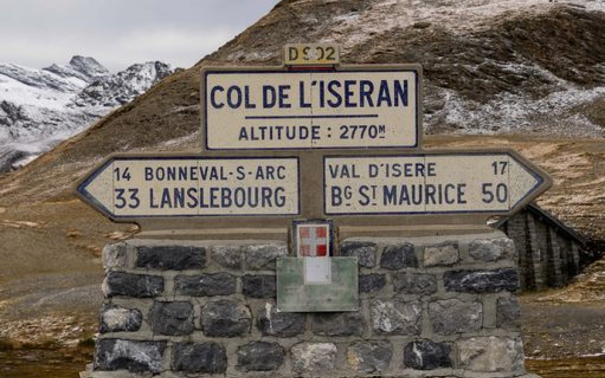 Macbor Montana XR5 510 conquers the 100 Colls France
